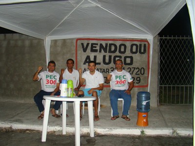 ABSMSE PROTESTAM EM FRENTE AO PRESMIL